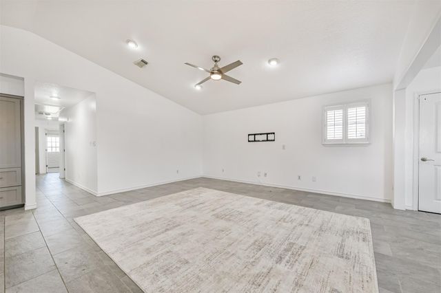 1823 Tiki Drive, Galveston, TX 77554