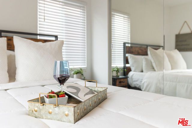 509 E Buckthorn Street, Inglewood, CA 90301