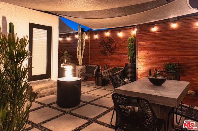 509 E Buckthorn Street, Inglewood, CA 90301