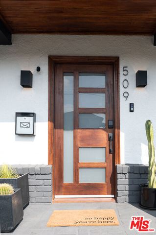 509 E Buckthorn Street, Inglewood, CA 90301