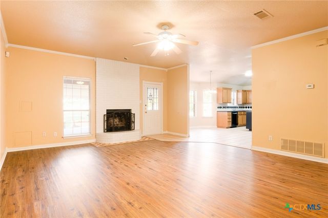 3163 Lomas Rodando Calzada, Kempner, TX 76539