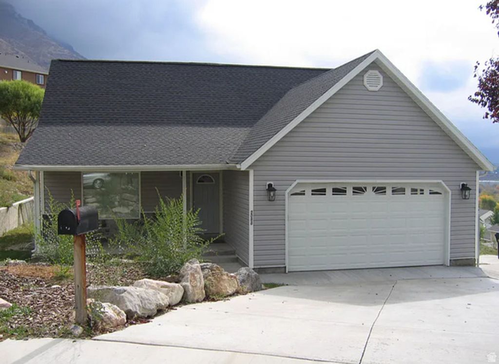 2086 PARK ST, Provo, UT 84606