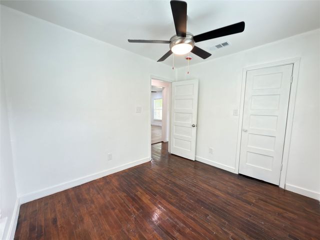 1804 Andrew Avenue, Fort Worth, TX 76105