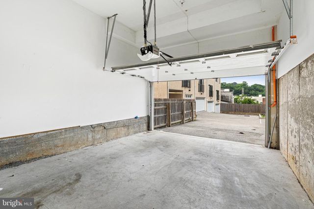 4118 TOWER ST, Philadelphia, PA 19127