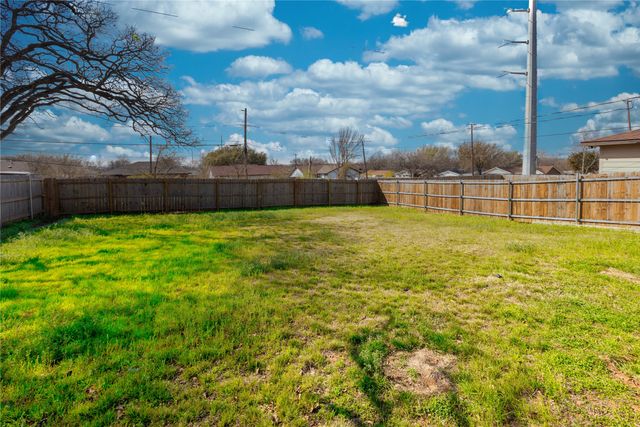 5508 Patton Drive, Fort Worth, TX 76112