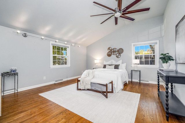 1150 Red Barn LANE, Elm Grove, WI 53122