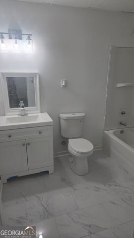 108 Taylors Lane, Carrollton, GA 30117