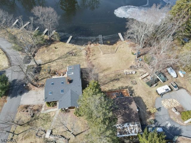 199 Lake Shore Dr, West Milford Twp., NJ 07421