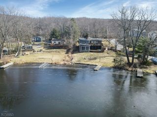 199 Lake Shore Dr, West Milford Twp., NJ 07421