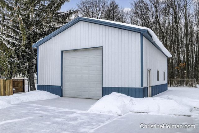 7099 Silver Lake Drive Ne, Cannon Twp, MI 49341