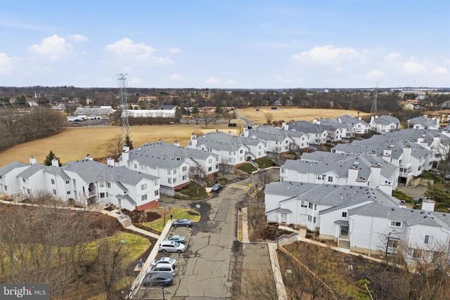 501 JESSE WAY #501, Piscataway, NJ 08854