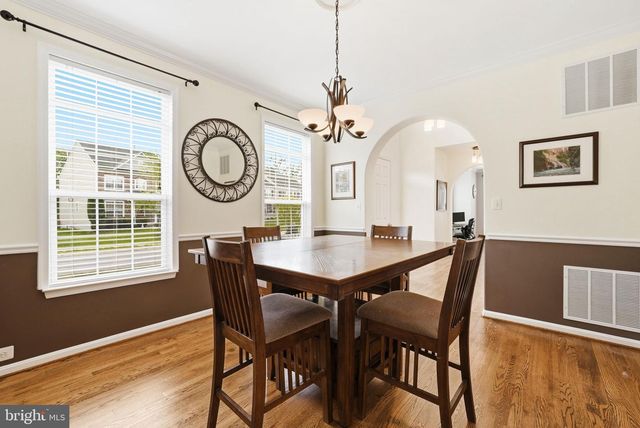 8315 SHIMMERING ROCK RD, Gainesville, VA 20155
