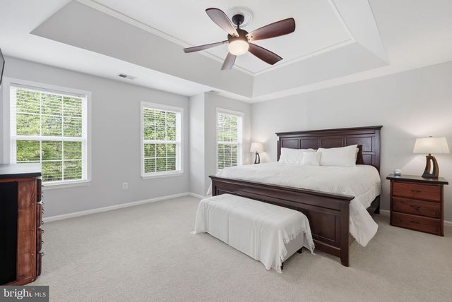 8315 SHIMMERING ROCK RD, Gainesville, VA 20155