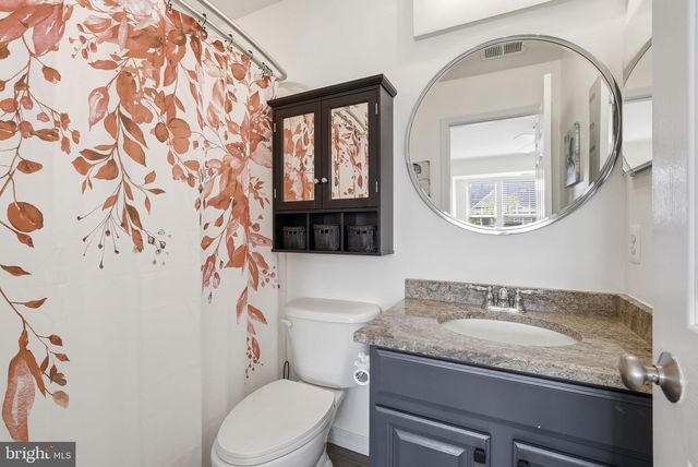 8315 SHIMMERING ROCK RD, Gainesville, VA 20155