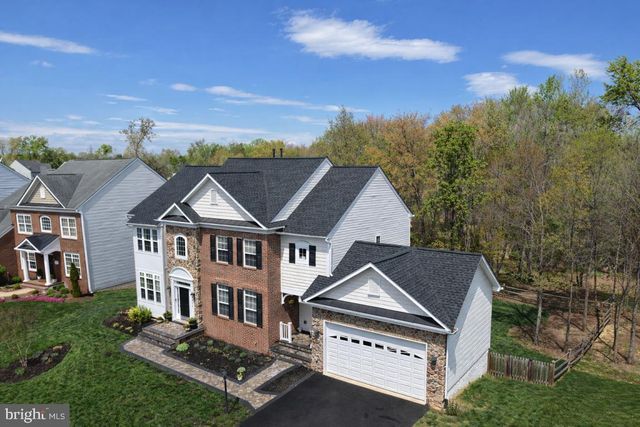 8315 SHIMMERING ROCK RD, Gainesville, VA 20155