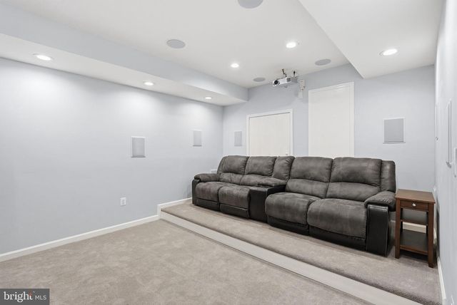 8315 SHIMMERING ROCK RD, Gainesville, VA 20155