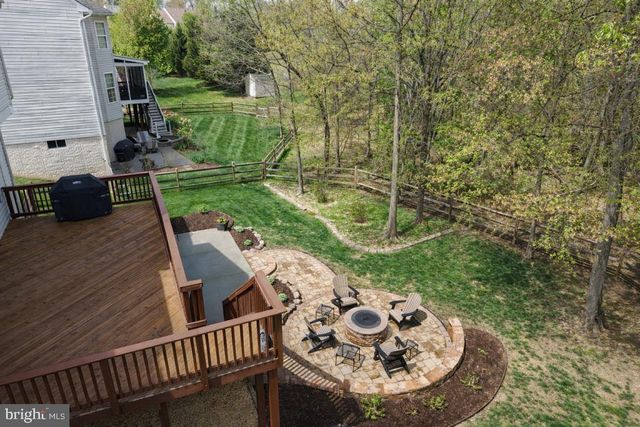 8315 SHIMMERING ROCK RD, Gainesville, VA 20155