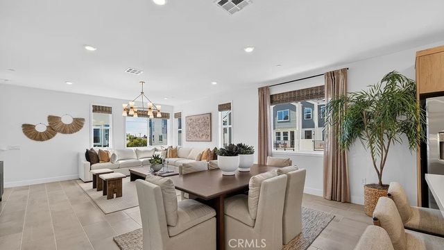 500 Park Drive 21, Carson, CA 90745