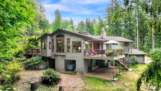 3717 Toad Lake Road, Bellingham, WA 98226