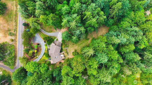 3717 Toad Lake Road, Bellingham, WA 98226