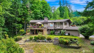 3717 Toad Lake Road, Bellingham, WA 98226