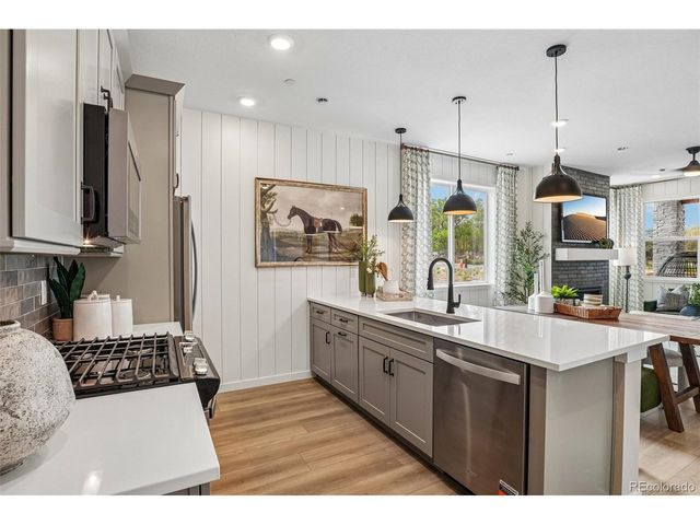 8435 Federal Blvd, Westminster, CO 80031