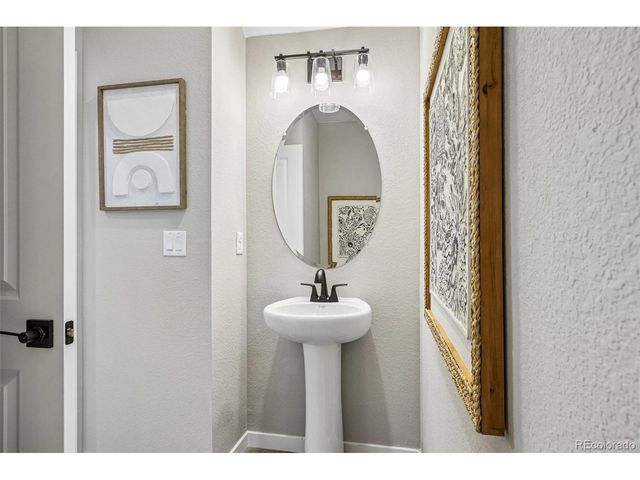 8435 Federal Blvd, Westminster, CO 80031