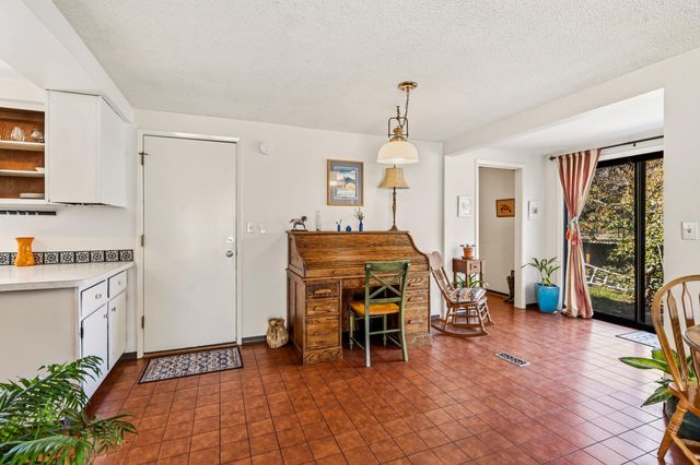 349 Tudor Street, Ashland, OR 97520