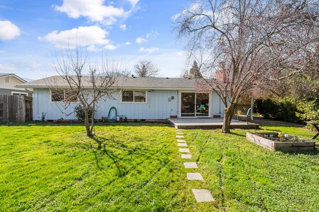 349 Tudor Street, Ashland, OR 97520