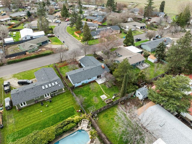 349 Tudor Street, Ashland, OR 97520