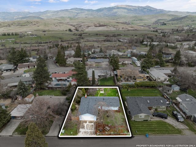 349 Tudor Street, Ashland, OR 97520