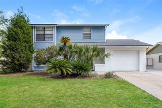 8229 MALVERN CIRCLE, Tampa, FL 33634