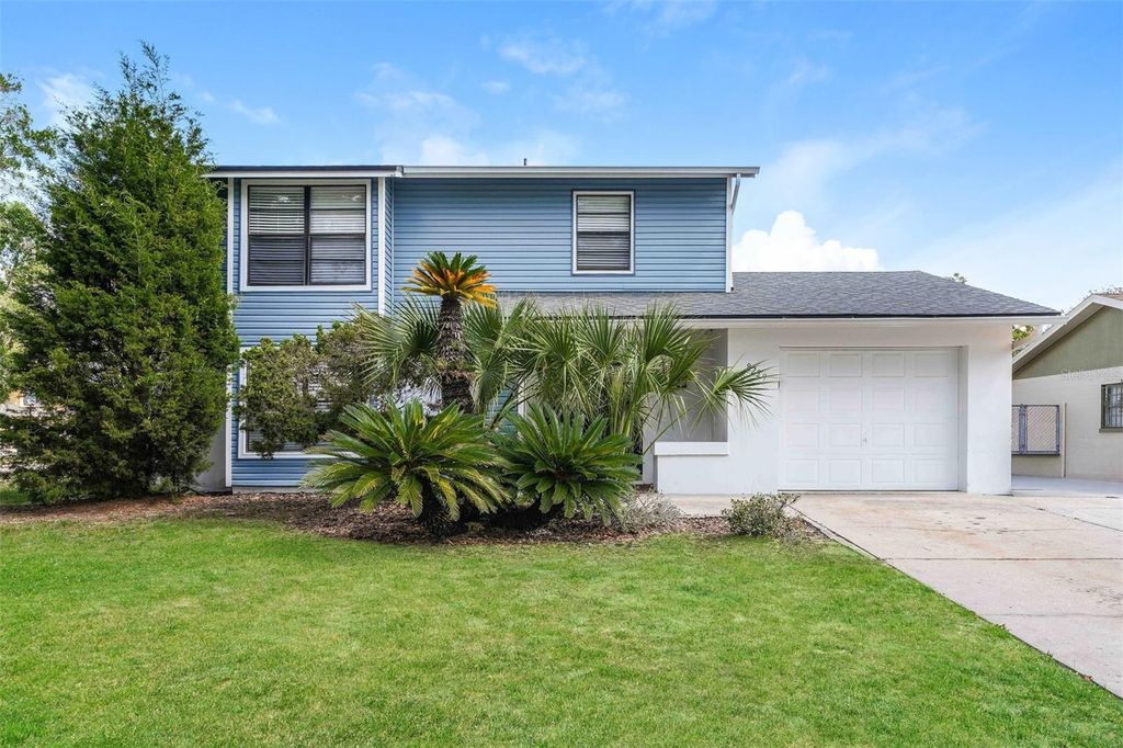8229 MALVERN CIRCLE, Tampa, FL 33634