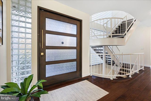 230 BROOKS BND, Princeton, NJ 08540