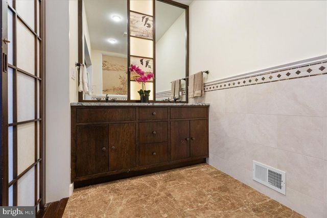 230 BROOKS BND, Princeton, NJ 08540