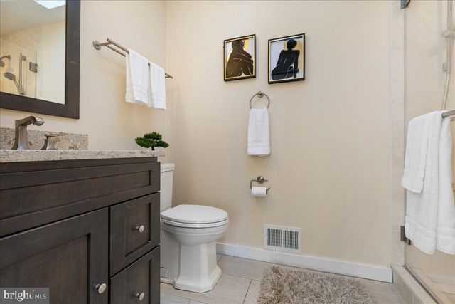 230 BROOKS BND, Princeton, NJ 08540