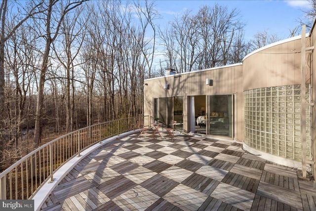 230 BROOKS BND, Princeton, NJ 08540