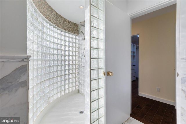 230 BROOKS BND, Princeton, NJ 08540