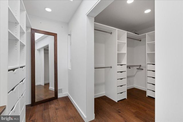 230 BROOKS BND, Princeton, NJ 08540