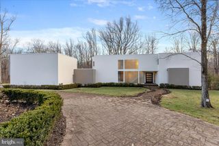 230 BROOKS BND, Princeton, NJ 08540