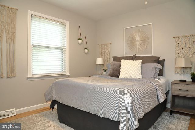 445 HAVERHILL RD, Lancaster, PA 17601