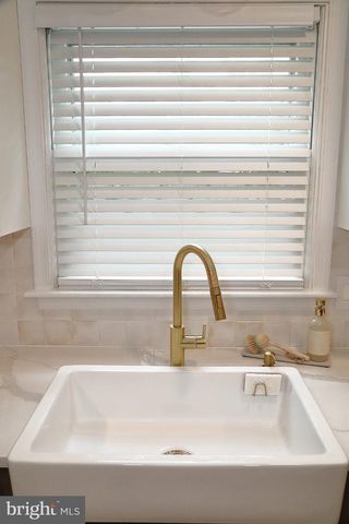 445 HAVERHILL RD, Lancaster, PA 17601