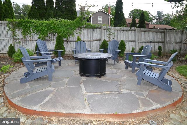 445 HAVERHILL RD, Lancaster, PA 17601
