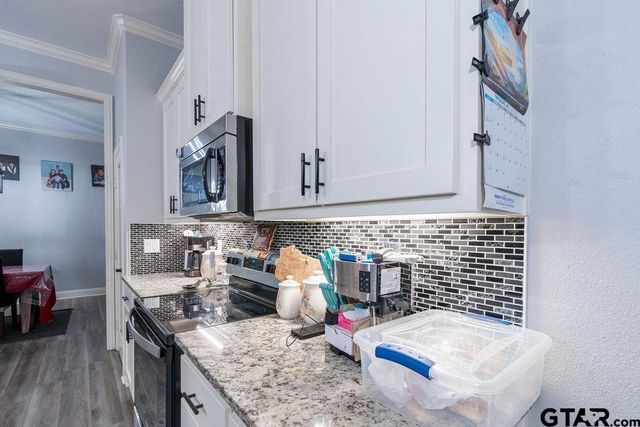 535 S Bolton, Jacksonville, TX 75766