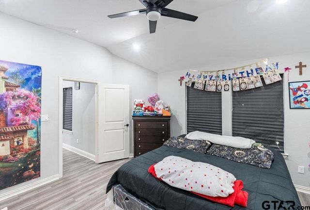 535 S Bolton, Jacksonville, TX 75766