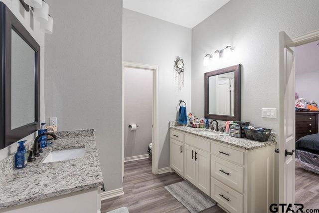 535 S Bolton, Jacksonville, TX 75766