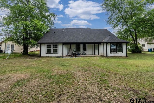 535 S Bolton, Jacksonville, TX 75766