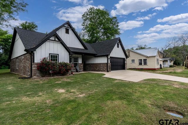 535 S Bolton, Jacksonville, TX 75766