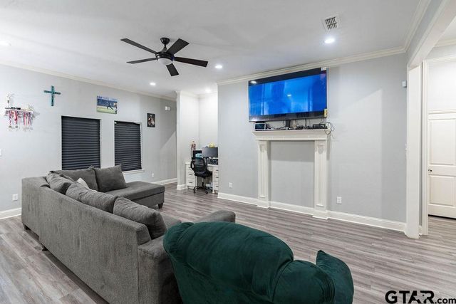 535 S Bolton, Jacksonville, TX 75766