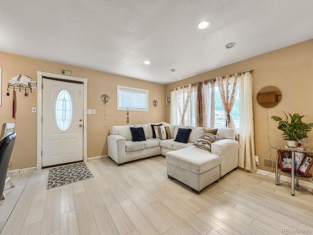 4960 W Oregon Pl, Denver, CO 80219